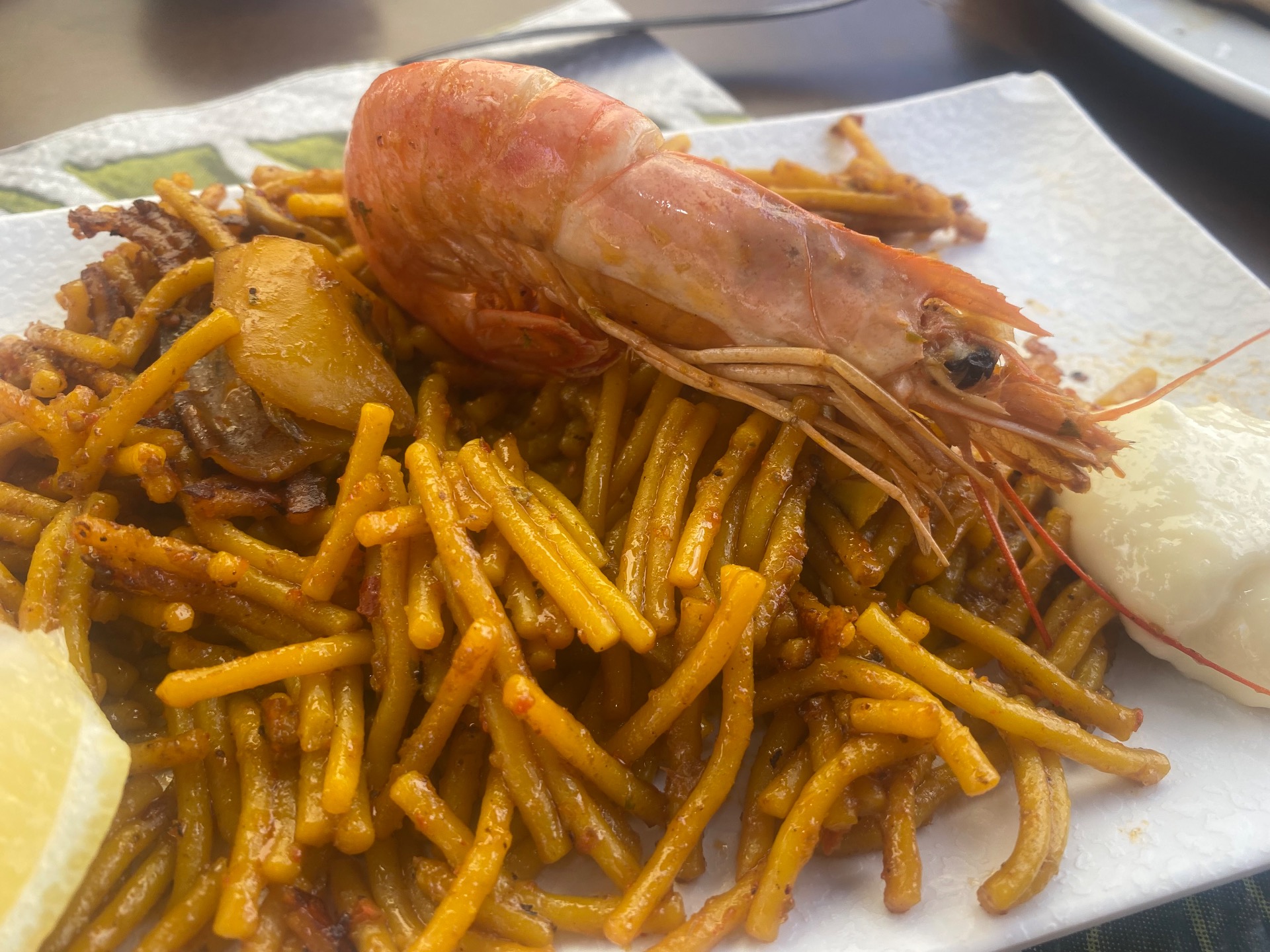 Názov - je to taká nejaké cestovina na sposob paella-e. Ako rýchly obed, kvalitka.